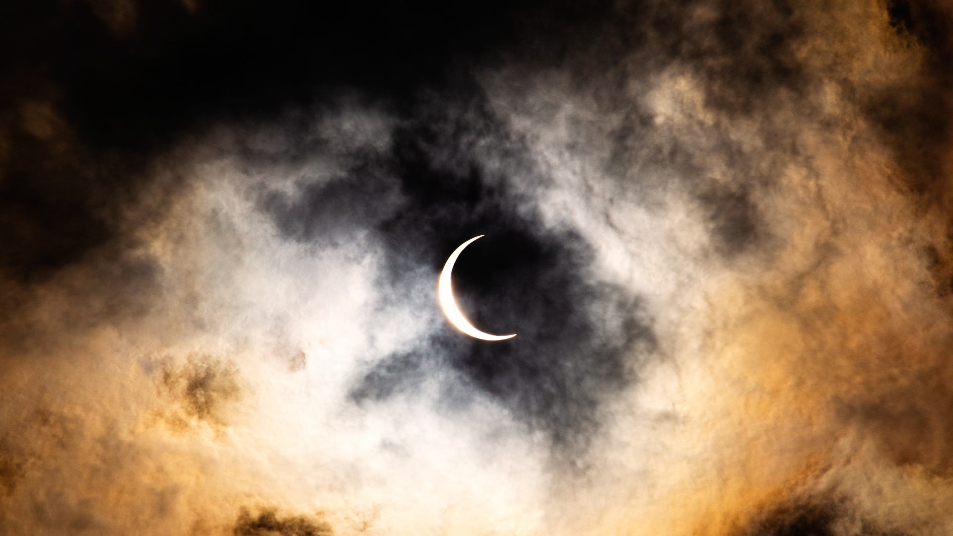Spooky moon